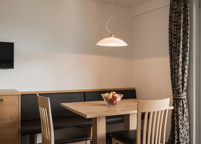 Hotel Zunnelerhof Schenna