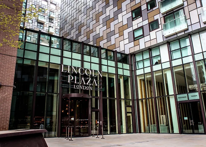 Lincoln Plaza Hotel London, Curio Collection By Hilton