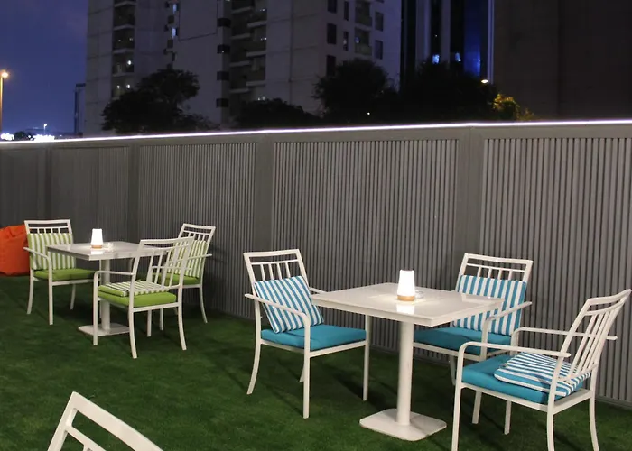 Hotel Doubletree By Hilton Dubai Port Saeed