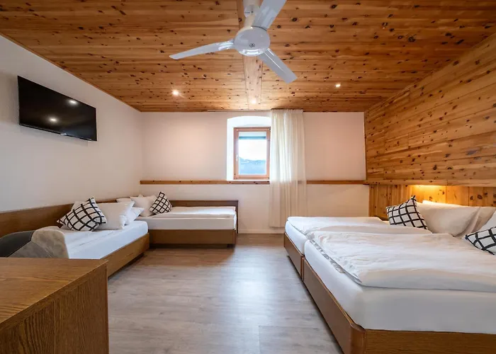 Hotel Deva Riva del Garda