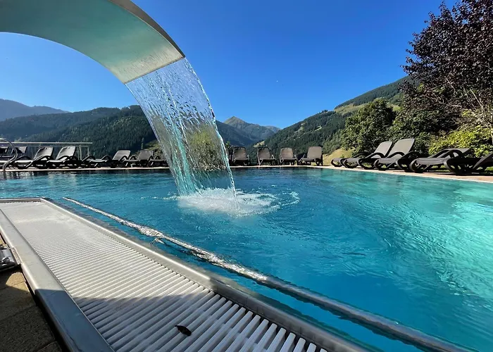 Eggerhof Mit Panorama Aussicht, Inklusive Verwoehnpension Und Joker Card Saalbach-Hinterglemm