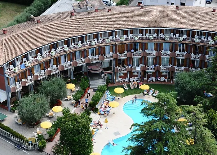 Hotel Continental Garda 